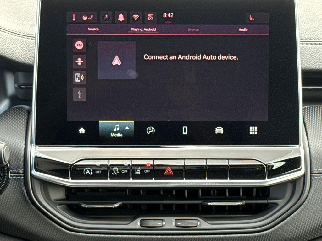 new 2026 Jeep Compass car, priced at $31,800