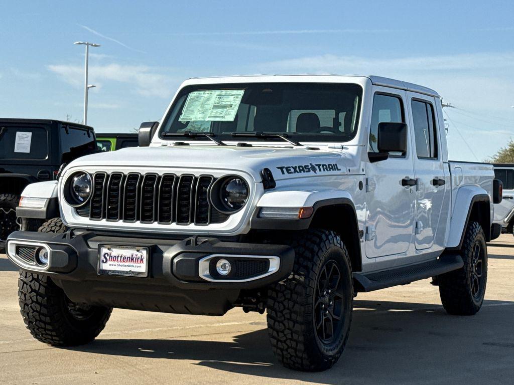 new 2026 Jeep Gladiator car, priced at $48,065