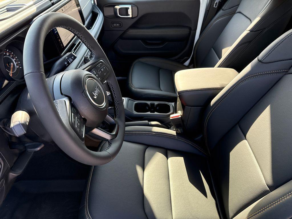 new 2026 Jeep Gladiator car, priced at $48,065