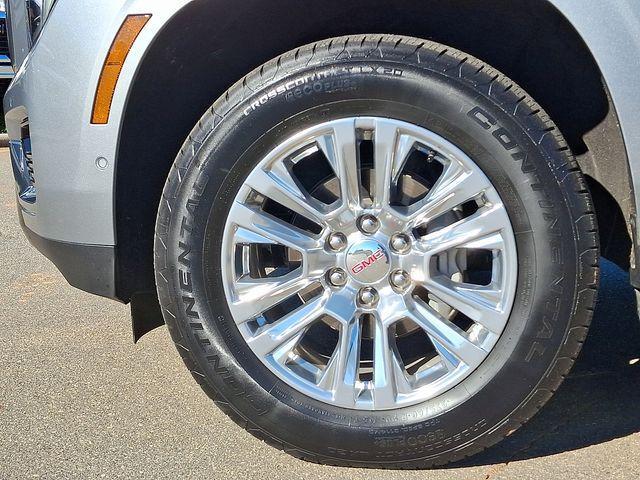 used 2025 GMC Yukon XL car, priced at $69,988