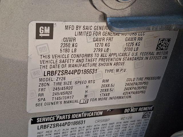 used 2023 Buick Envision car, priced at $34,987