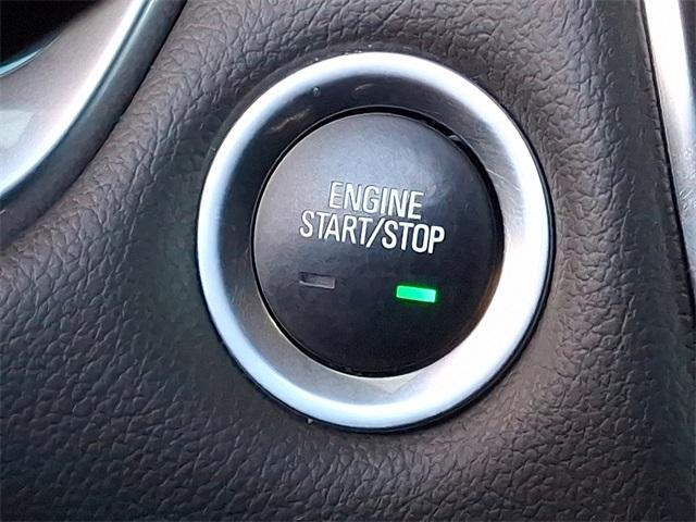 used 2021 Chevrolet Traverse car, priced at $30,988