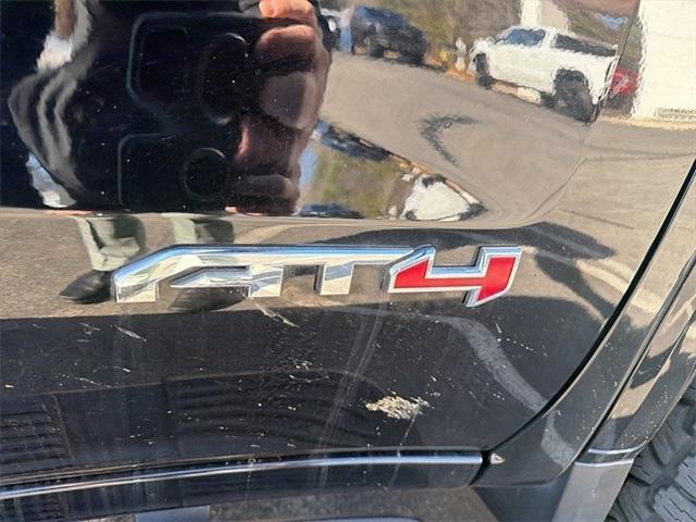 used 2019 GMC Sierra 1500 car, priced at $39,988