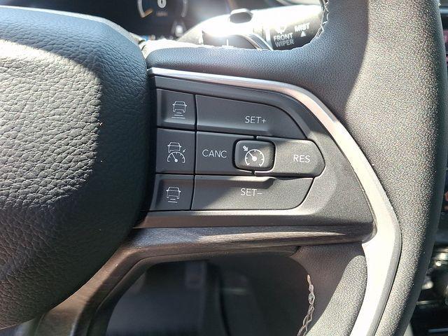 used 2025 Jeep Grand Cherokee L car, priced at $38,987
