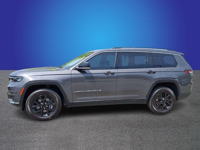 used 2023 Jeep Grand Cherokee L car, priced at $35,582