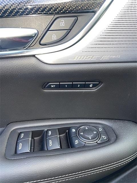 used 2025 Cadillac XT6 car, priced at $55,988