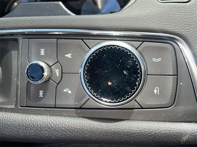 used 2025 Cadillac XT6 car, priced at $55,988