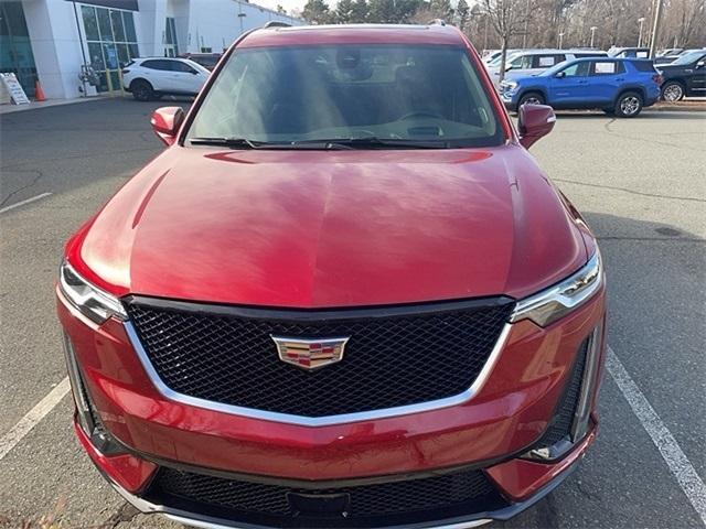 used 2025 Cadillac XT6 car, priced at $55,988