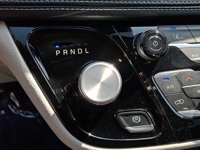 used 2024 Chrysler Pacifica Hybrid car, priced at $25,588