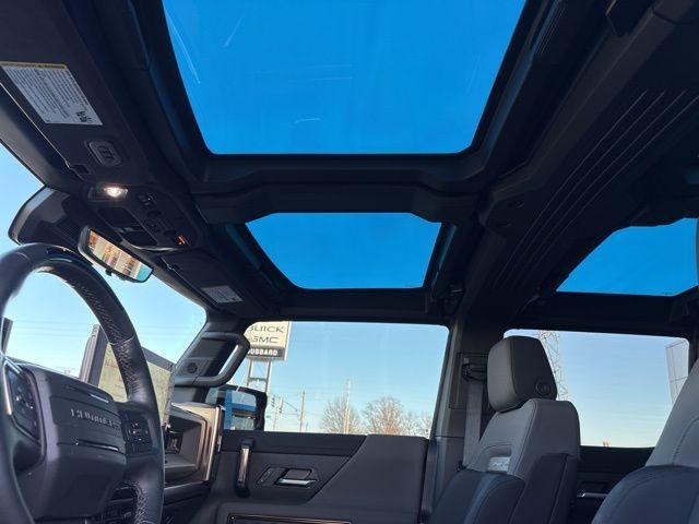 new 2025 GMC HUMMER EV SUV car, priced at $109,065