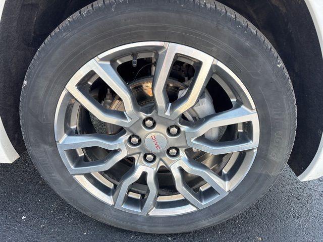 used 2024 GMC Terrain car, priced at $30,744