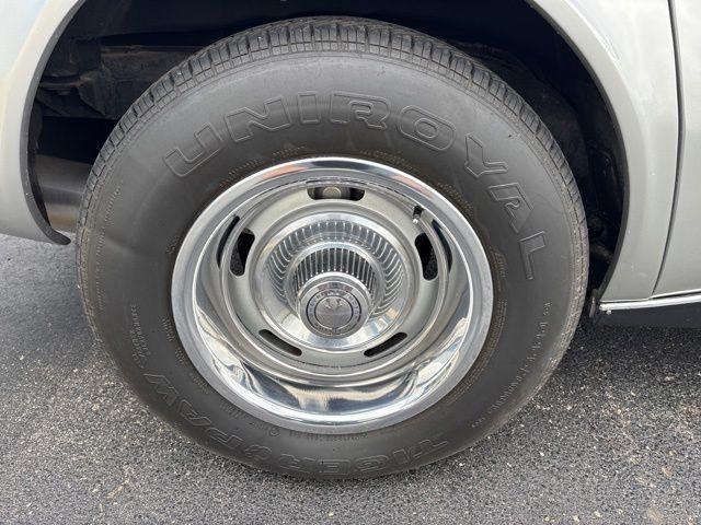 used 1969 Chevrolet Corvette car, priced at $25,900