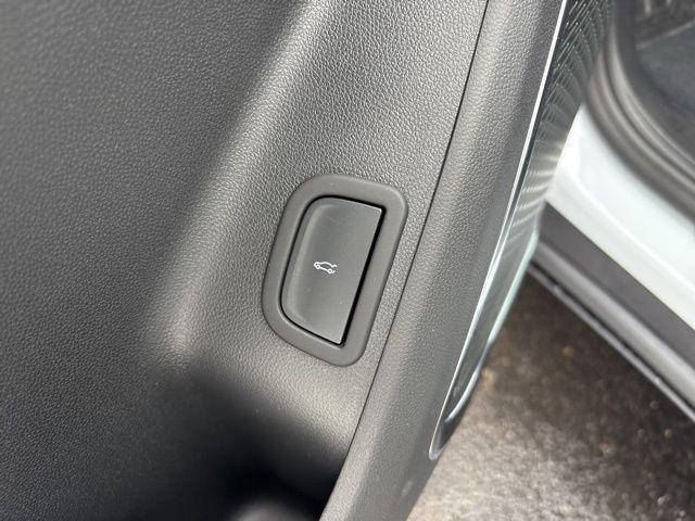 new 2026 GMC Acadia car, priced at $52,125