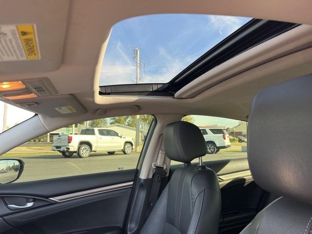 2019 Gray Honda Civic