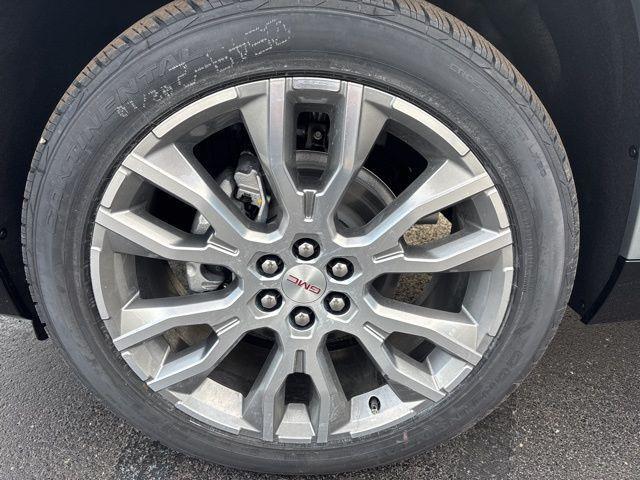 new 2026 GMC Acadia car, priced at $66,045