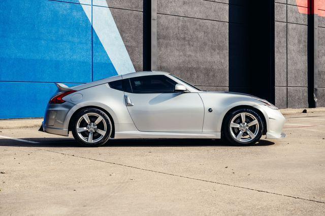 used 2009 Nissan 370Z car, priced at $19,495