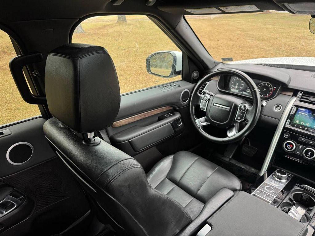 used 2018 Land Rover Discovery car, priced at $15,700