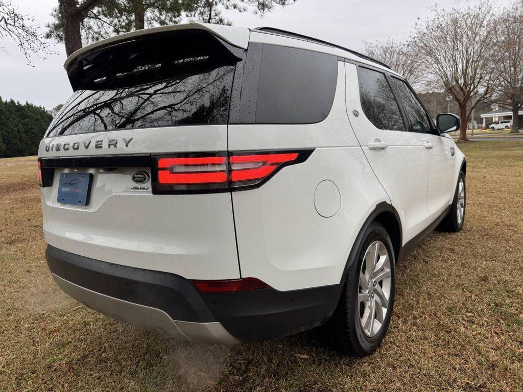 used 2018 Land Rover Discovery car, priced at $15,700