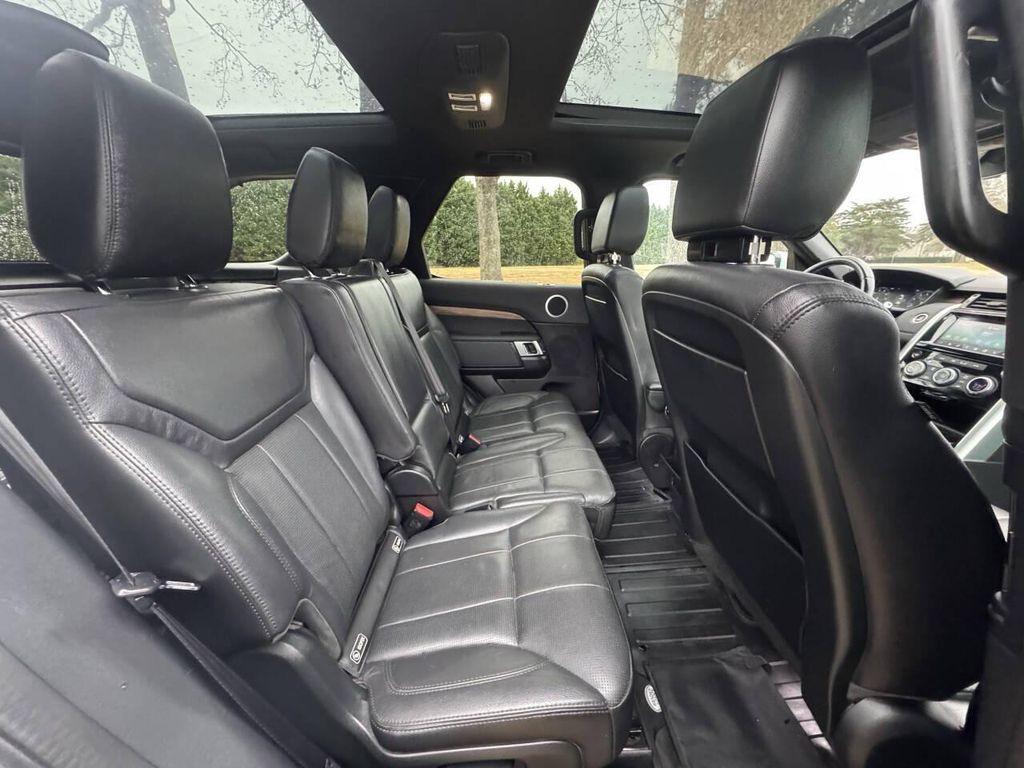 used 2018 Land Rover Discovery car, priced at $15,700