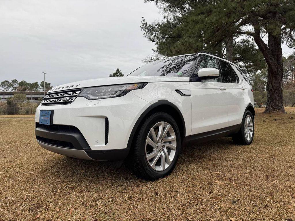 used 2018 Land Rover Discovery car, priced at $15,700
