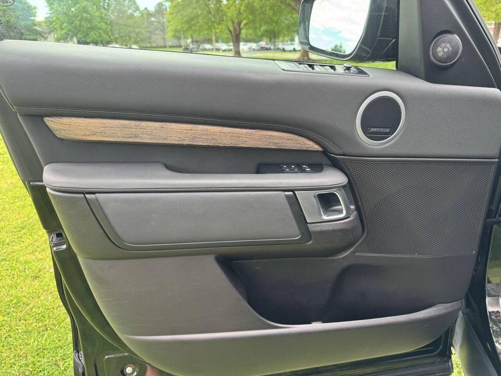 used 2017 Land Rover Discovery car, priced at $15,700