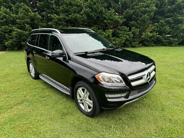 used 2015 Mercedes-Benz GL-Class car, priced at $10,995