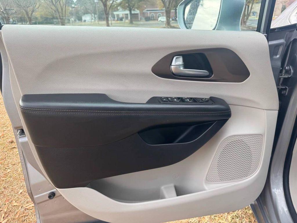 used 2017 Chrysler Pacifica car, priced at $9,700