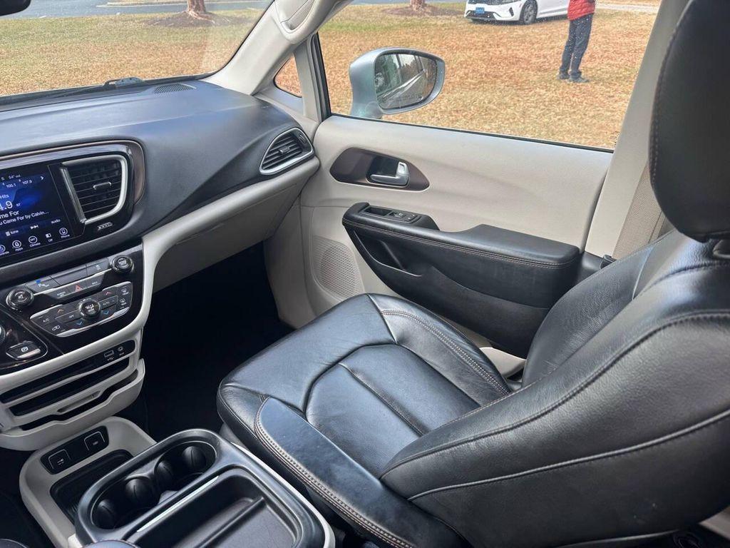 used 2017 Chrysler Pacifica car, priced at $9,700