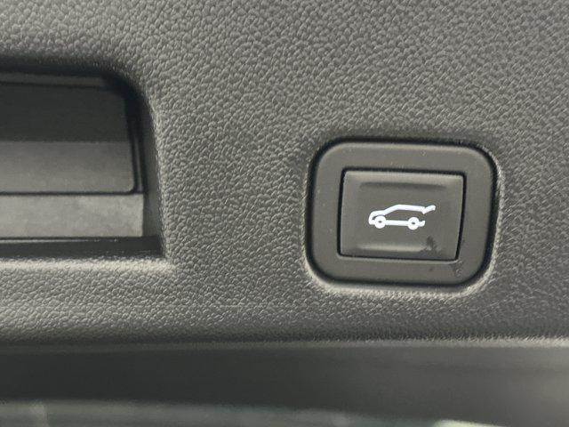 new 2026 Chevrolet Traverse car, priced at $55,409