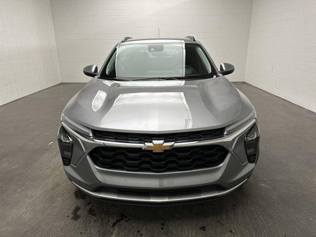 new 2026 Chevrolet Trax car, priced at $25,000