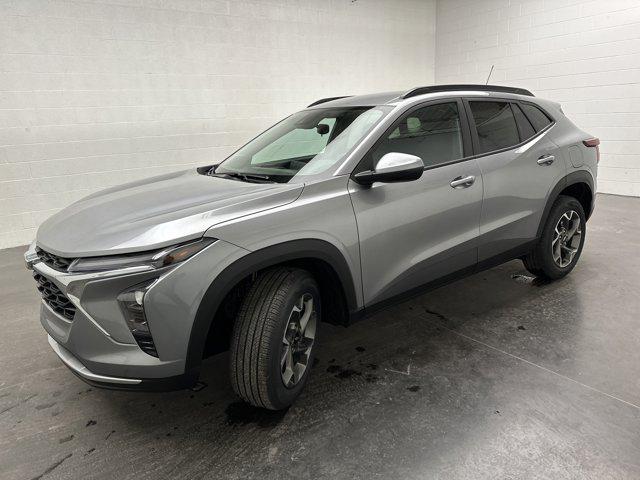 new 2026 Chevrolet Trax car, priced at $25,000