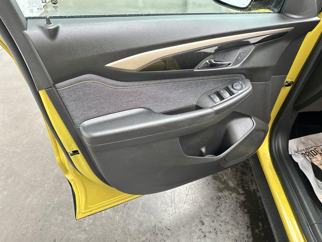 new 2025 Chevrolet TrailBlazer car, priced at $31,385