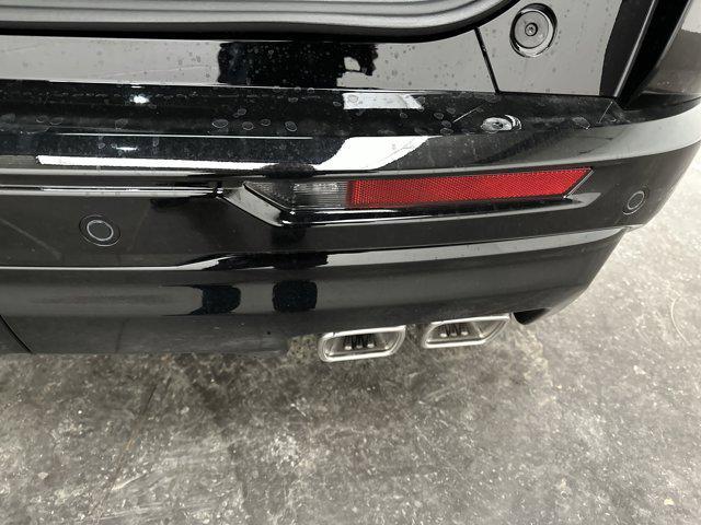 new 2026 Chevrolet Traverse car, priced at $59,570