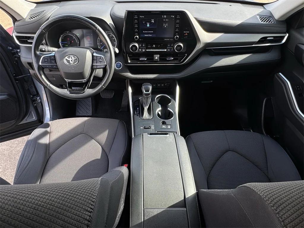 used 2021 Toyota Highlander Hybrid car, priced at $20,691