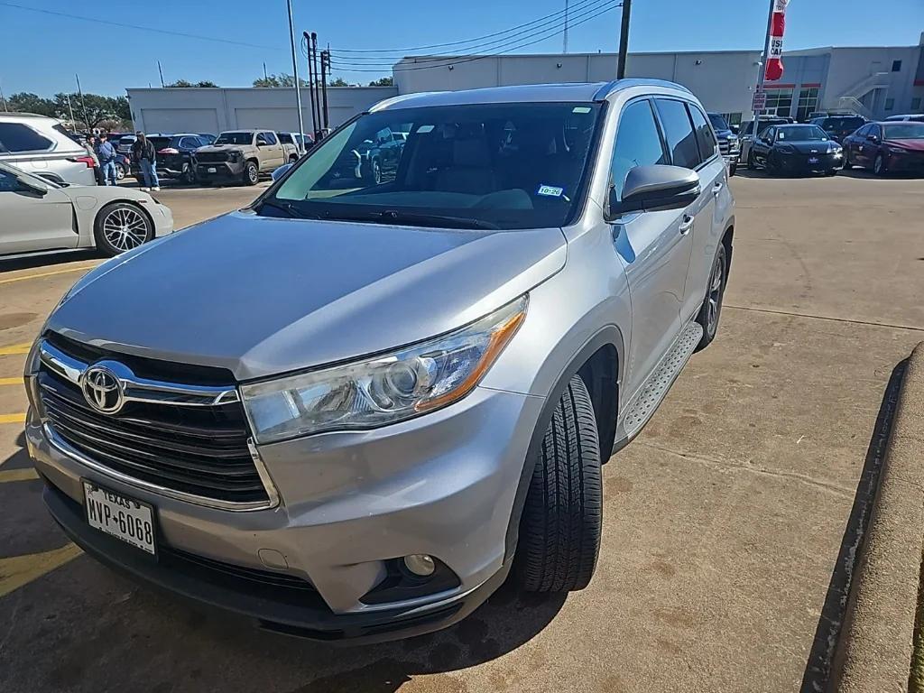 used 2016 Toyota Highlander car, priced at $16,891