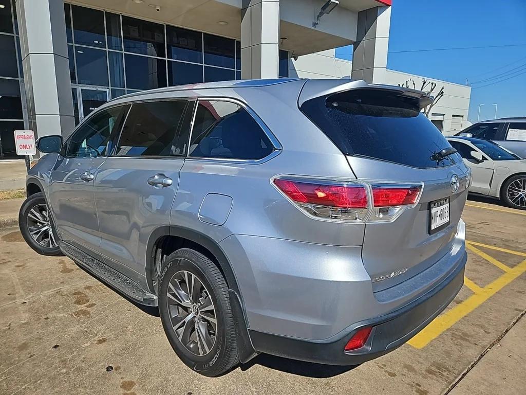 used 2016 Toyota Highlander car, priced at $16,891