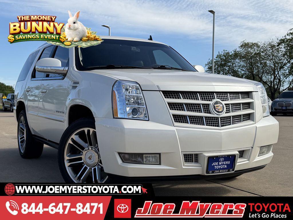 used 2013 Cadillac Escalade car, priced at $11,891