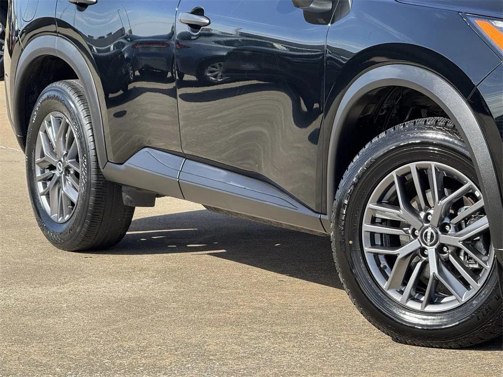 used 2023 Nissan Rogue car, priced at $17,991