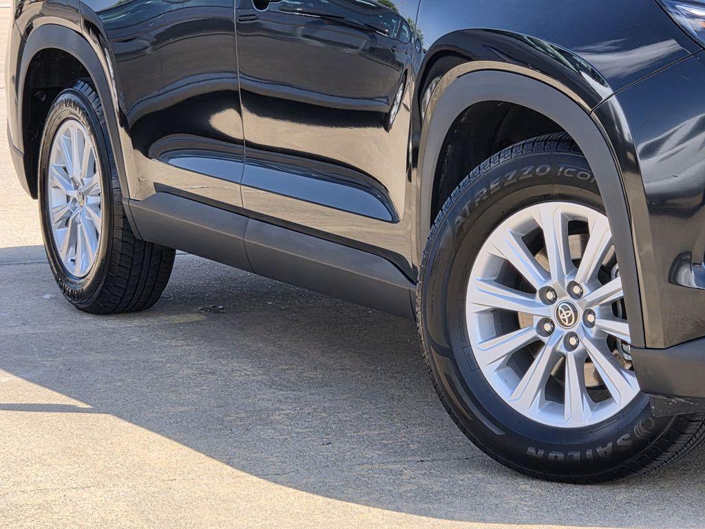 used 2025 Toyota Grand Highlander car, priced at $41,816