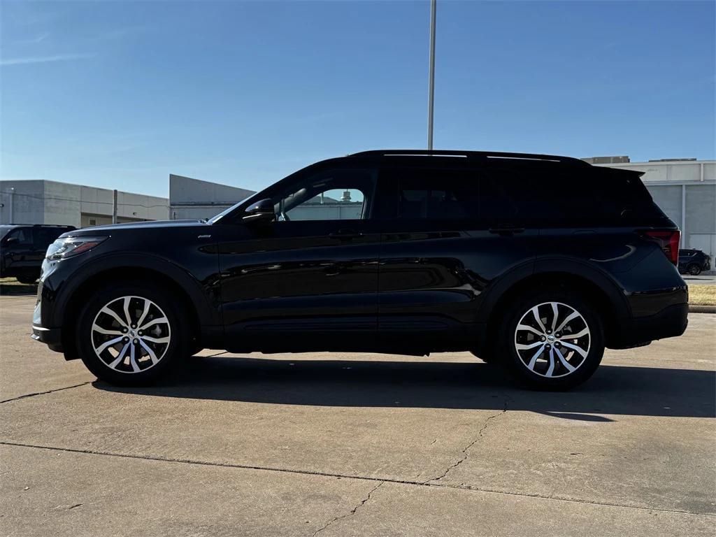 used 2025 Ford Explorer car, priced at $36,491