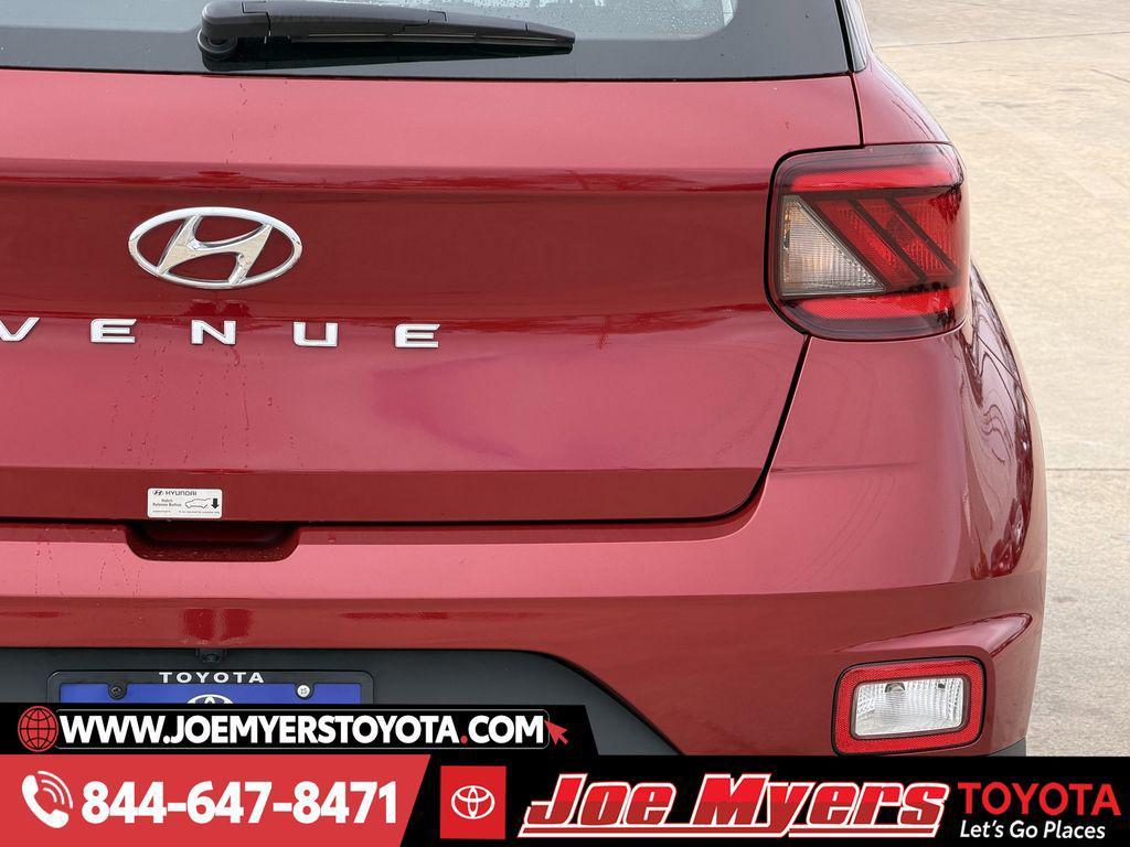 used 2025 Hyundai Venue car, priced at $18,391