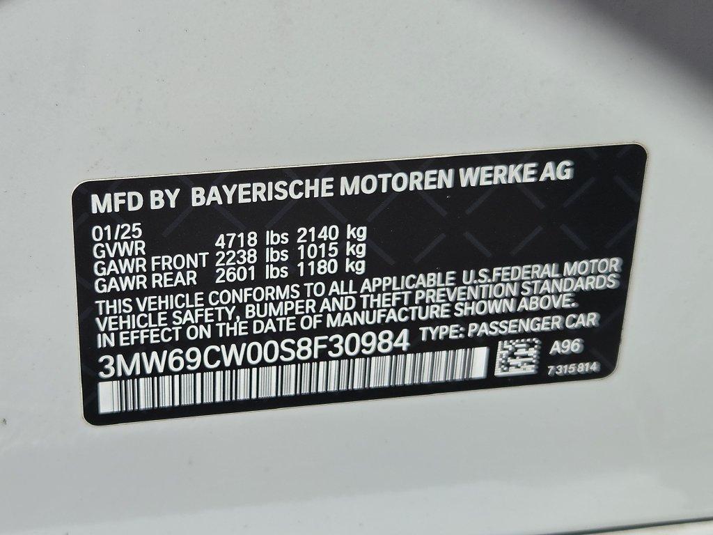 BMW 3 Series view 32