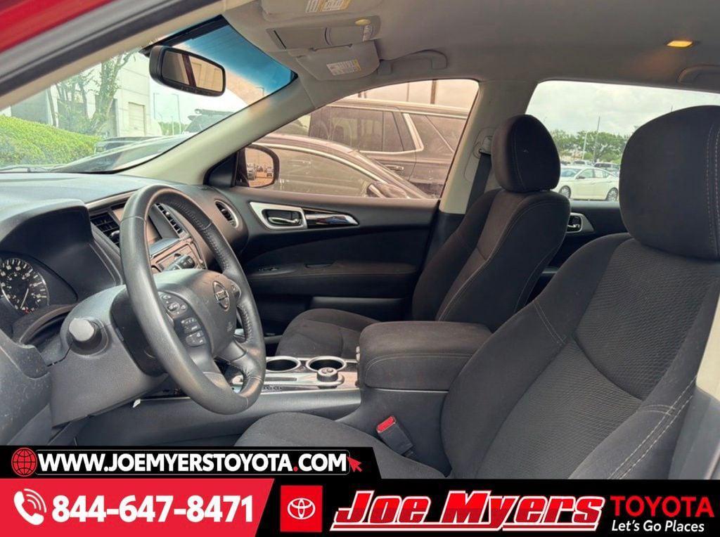 used 2016 Nissan Pathfinder car, priced at $9,891