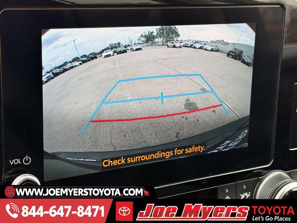 used 2025 Toyota Highlander car, priced at $36,591