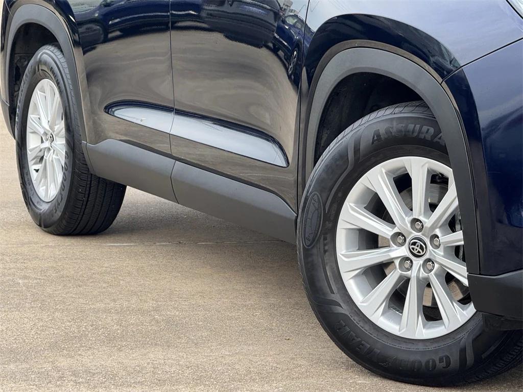 used 2025 Toyota Grand Highlander car, priced at $39,691