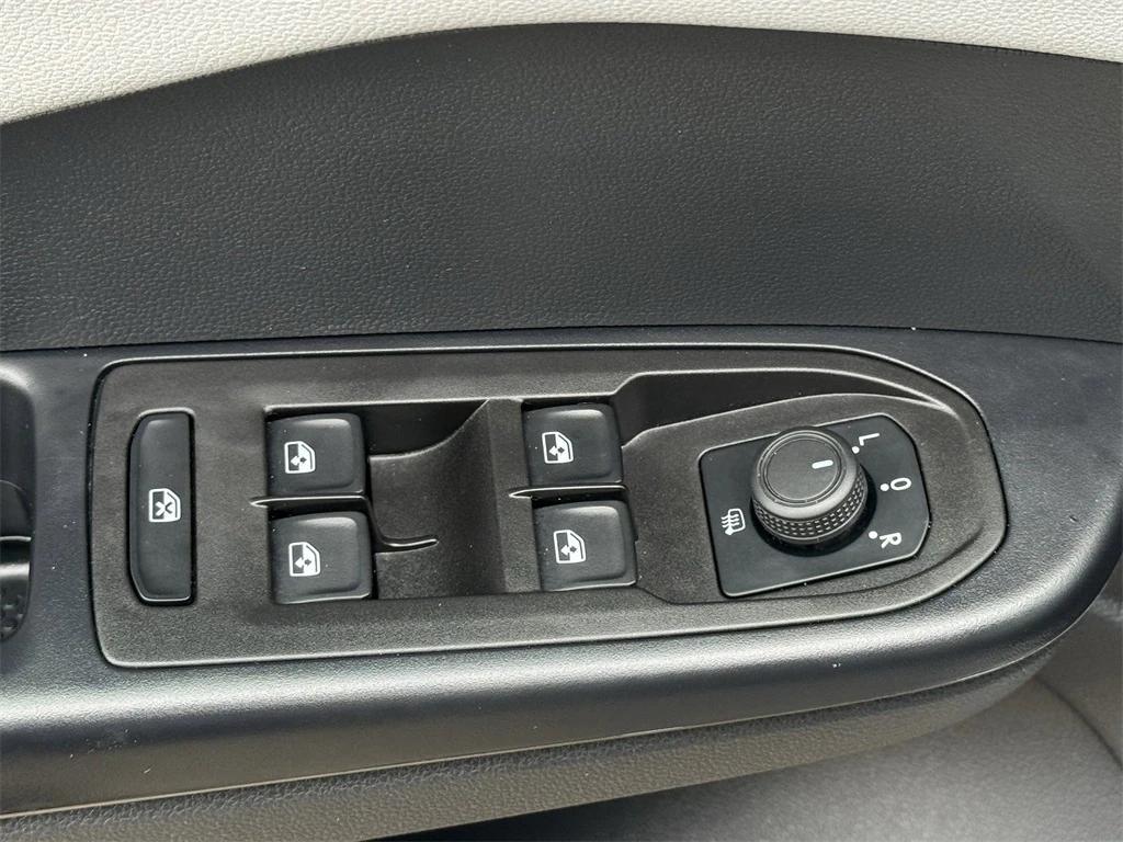 used 2024 Volkswagen Taos car, priced at $19,491
