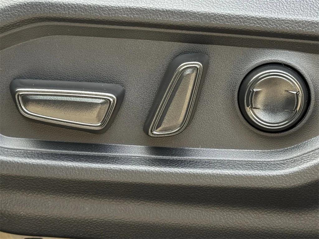 new 2026 Toyota Tundra Hybrid car, priced at $74,026