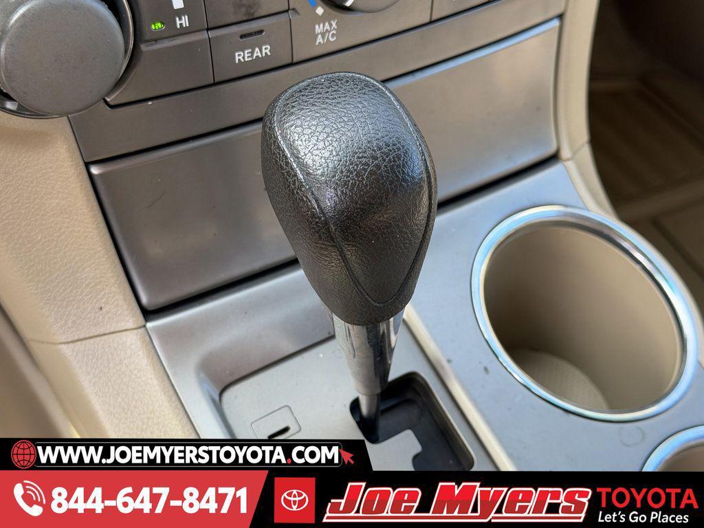 used 2008 Toyota Highlander car, priced at $7,891