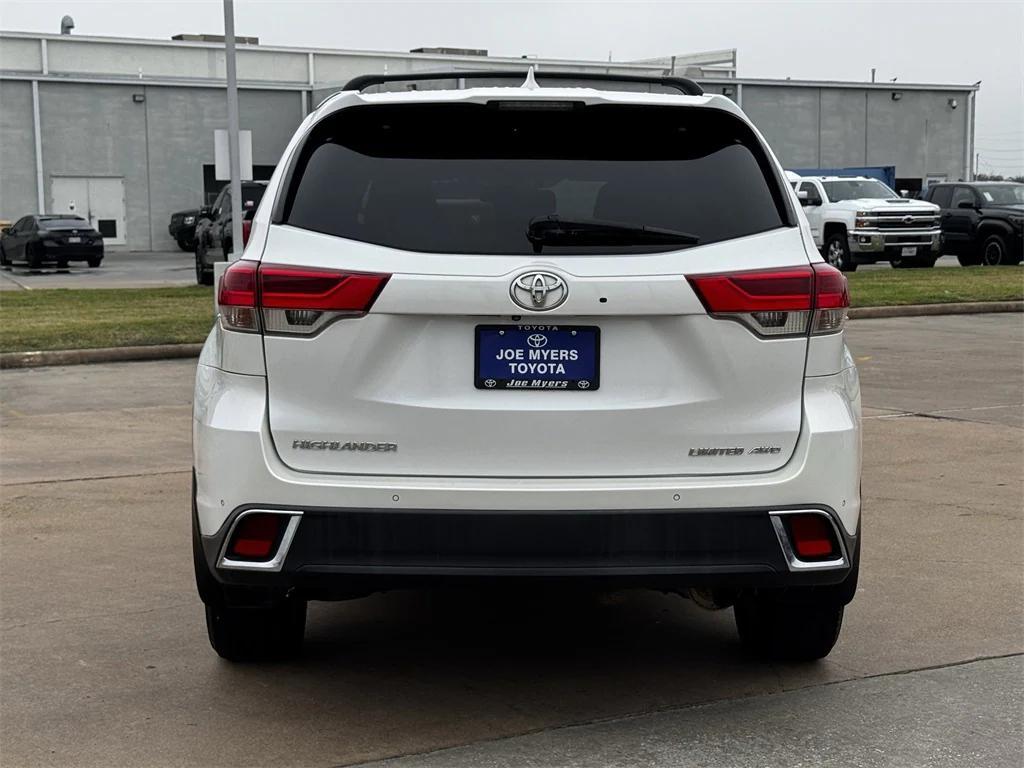 used 2017 Toyota Highlander car, priced at $16,991