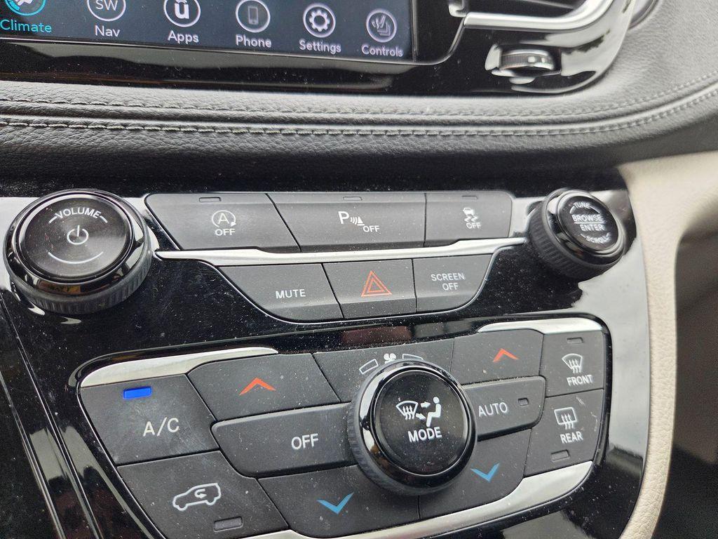 used 2020 Chrysler Pacifica car, priced at $20,500